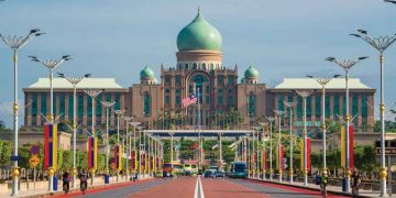 Usaha ‘tebuk atap’ ganti Kerajaan Perpaduan tidak akan berlaku