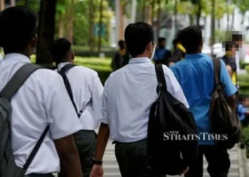 National PTA group backs increased police presence in schools